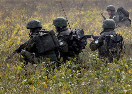"Восток-2014": мотострелковая бригада разгромила группировку условного противника