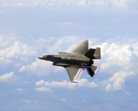 СМИ: Каждый истребитель F-35 обойдётся США дороже, чем равная ему по весу к ...