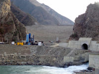 Плотина Гоцатлинской ГЭС возведена до проектной высоты