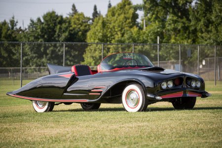 Самый первый автомобиль Бэтмена ушёл с молотка в США почти за $140 тыс.