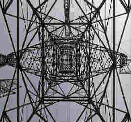Россети предложили создать региональные комиссии по мониторингу расчетов с предприятиями электроэнергетики