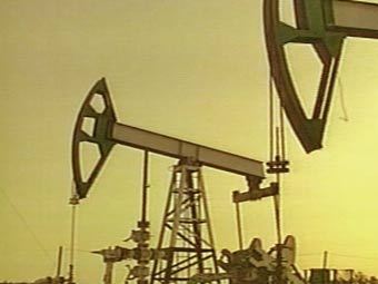 Цена нефти корректируется вверх после снижения накануне