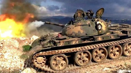 Сирийская армия сжимает кольцо окружения в районе Дамаска