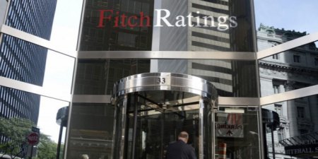Fitch может прекратить оценку компаний России из-за санкций