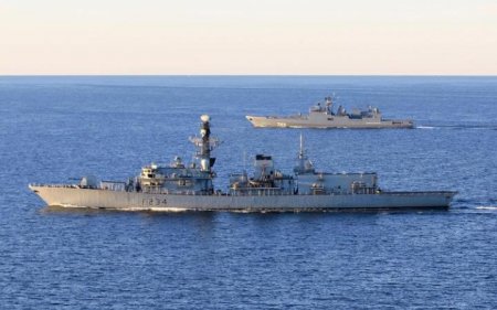 Британский фрегат поймал российскую подлодку