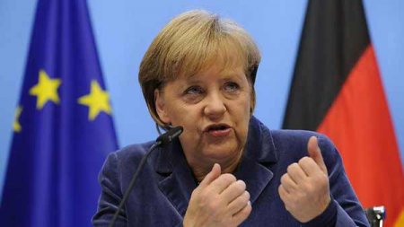 Меркель предложила увеличить траты Германии на оборону из-за внешних угроз