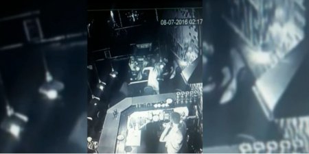 Опубликовано видео убийства посетителя подмосковного бара кикбоксером