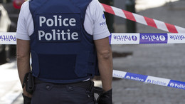 В Бельгии неизвестный ранил двоих полицейских мачете