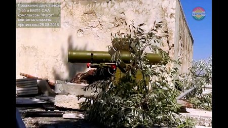 UPDATED: Поражение двух танков Т-55 и БМП1 САА ПТРК "Фагот" снятое со стороны противника 25.08.2016