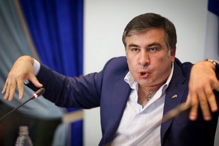 Саакашвили принял решение об отставке