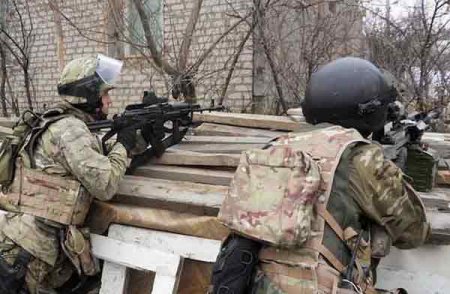 В ходе спецоперации в Назрани уничтожены двое боевиков. Погибли два спецназовца - Военный Обозреватель