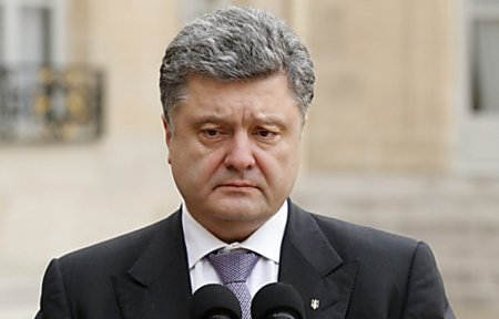 Политика Украины: упасть в ноги и молить о пощаде