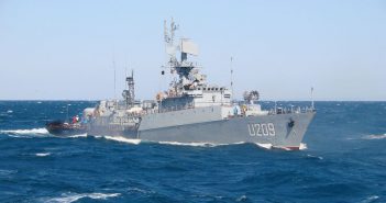 Россияне разбирают на запчасти украинские корабли, оставшиеся в Крыму, – гл ...