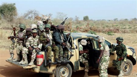 В Нигерии 15 военных погибли при нападении террористов - Военный Обозреватель