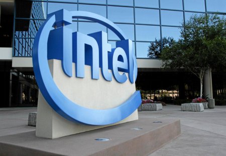 Intel готовится к презентации новых чипов, повышающих производительность