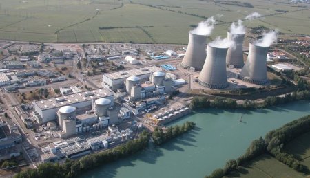 Во Франции загорелся ядерный реактор
