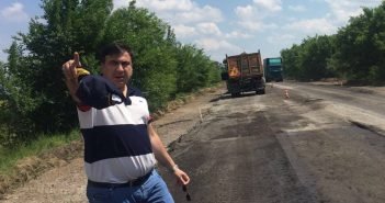 Саакашвили: Порошенко совершил несусветную глупость