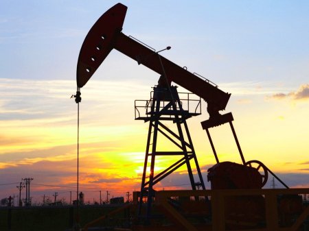 Цены на нефть выросли на фоне новостей из Нигерии и США