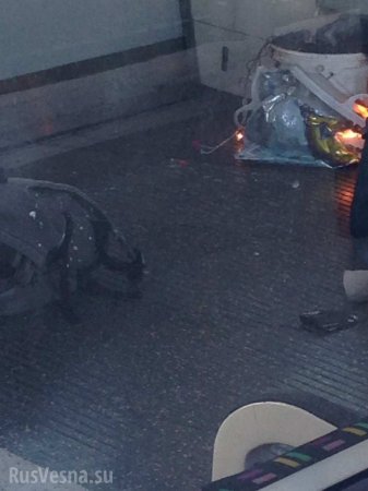 МОЛНИЯ: В метро Лондона произошел взрыв (+ФОТО)