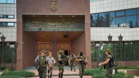 Союз недоверия: на каких условиях Блок Петра Порошенко может объединиться с Народным фронтом Яценюка