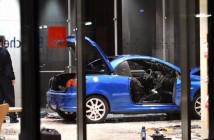 Машина протаранила штаб-квартиру СДПГ в Берлине