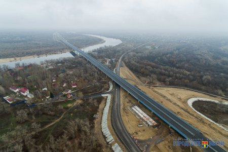 Ход строительства моста через Ахтубу в Волгограде Фотофакты