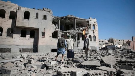 Саудовский авиаудар по центру Саны убил 39 человек | anna-news