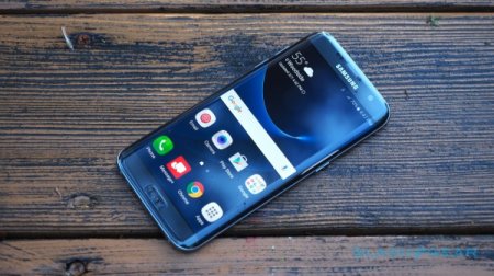 Samsung Galaxy S7 Edge подешевел на в России на 700 рублей