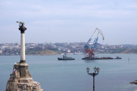 Владимир Путин 14 марта осмотрит Крымский мост посетит Симферополь и Севастополь