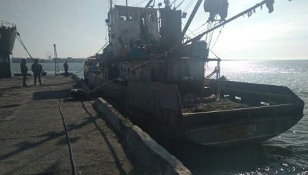 Экипажу судна Норд не позволили покинуть Украину
