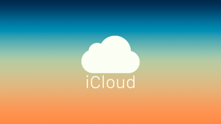 Apple сливает данные учетных записей iCloud