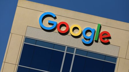 ЕС оштрафовал Google на 5 млрд долларов