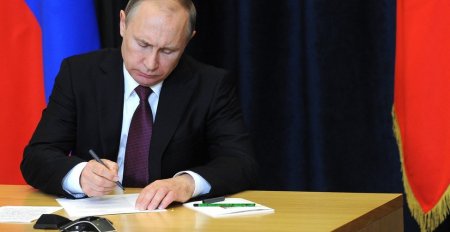 Путин учредил звание «Заслуженный журналист России»