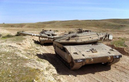 Израильский танк атаковал пост на севере сектора Газы