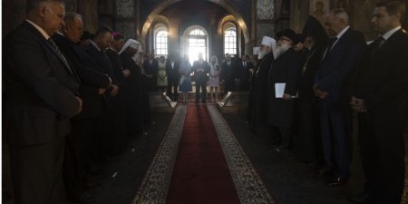Порошенко помолился за Украину в Софийском соборе