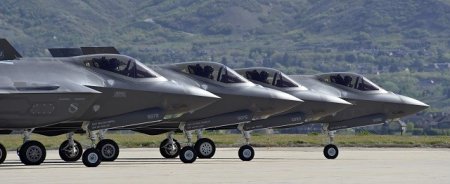 Истребитель гибрид F-22 и F-35: Франкеншейн от Lockheed Martin