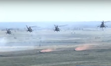 Военные РФ показали коллегам из ШОС борьбу с "джихад-мобилями" и "танковую карусель"