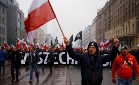 В Варшаве запретили марш националистов