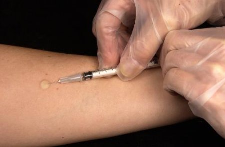 «Паралич после гриппа»: Вакцина из ДНК человека способна спасти сотни детей ...
