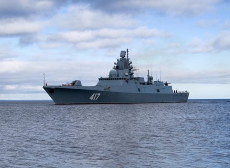 Фрегат "Адмирал Горшков" отразил в Индийском океане удар условного противника