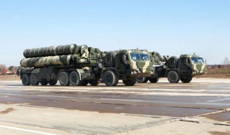 Россия завершила поставку второго полкового комплекта С-400 в Китай
