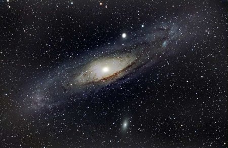 Фантастическое явление: телескоп сфотографировал кольцо Эйнштейна (ФОТО)