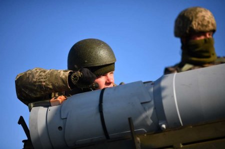 Украина примеряет свои военные силы к России — зачем?