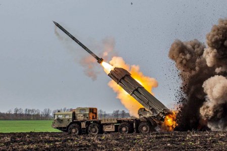 Армия России наступает под Донецком и уничтожает врага у Лимана, Купянска и Угледара