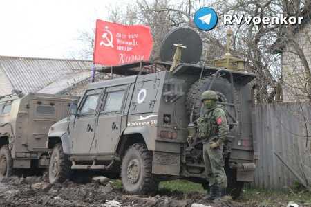 Помощь «Русской Весны»: конвой машин, гружённых помощью для армии, прибыл на фронт (ВИДЕО)