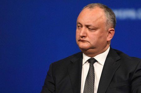 Власти Молдавии ведут страну по украинскому сценарию, — экс-президент