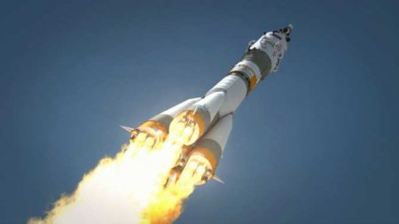 Минобороны сообщило о пуске ракеты «Союз» с военными спутниками