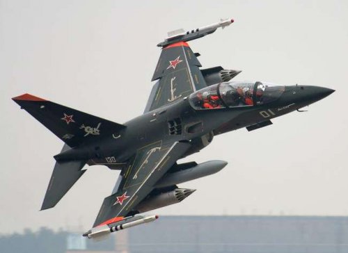Минобороны РФ закупило 12 Як-130 для новой пилотажной группы