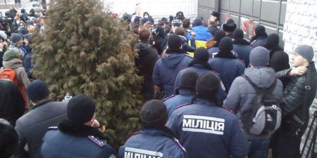 Дело полковника милиции, обвиняемого в разгоне Майдана в Харькове, передали ...