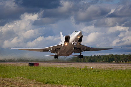 Ту-22М-3: летающий авианосец с неограниченными возможностями